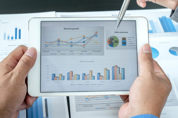 Business_Intelligence_&_Reporting