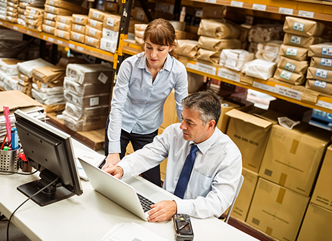 retail_ecommerce_industry_Section